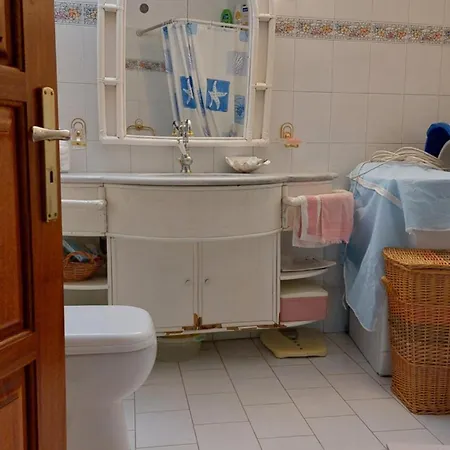 Hotel Uniquelivadi